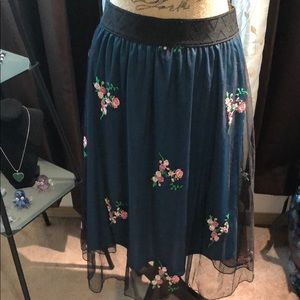 LuLaRoe Lola Skirt Elegant Silver Pink Floral